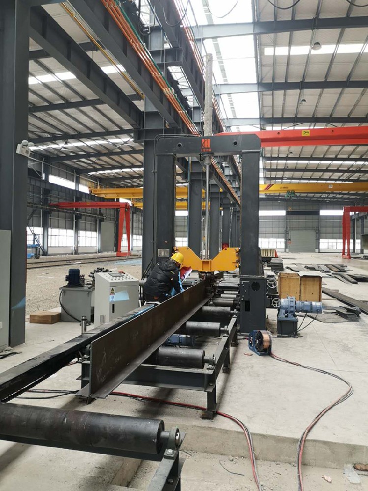 H�͸�������